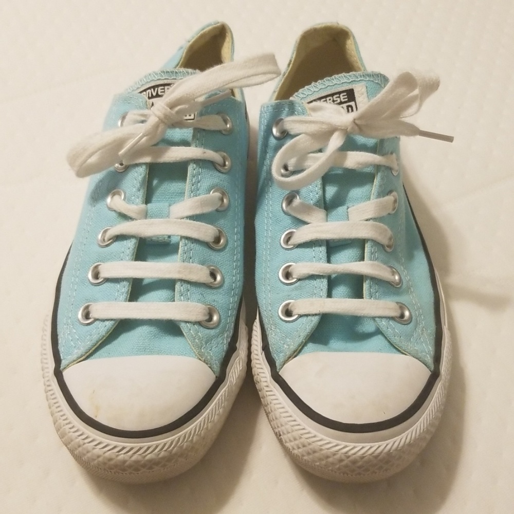 Light Aqua low top converse
